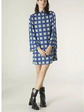 Compania Fantastica XS A-line Mini Dress Long Flare Sleeves Crochet Floral Print
